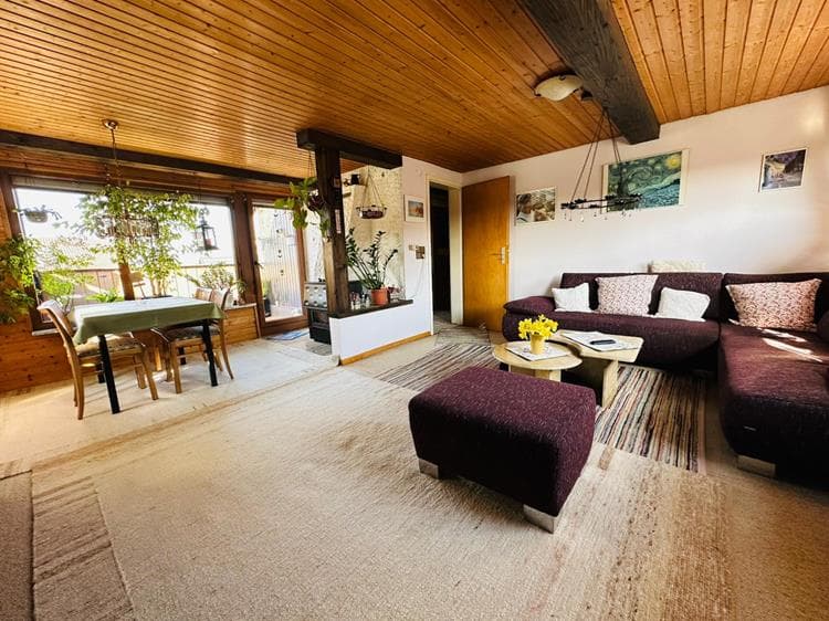 3-Zimmer-Dachgeschosswohnung in zentraler Lage von Asperg
